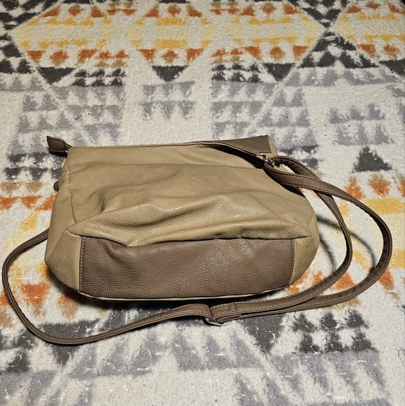 MultiSac bag with neutral background tan and brown vinyl purse - Picture 10 of 10